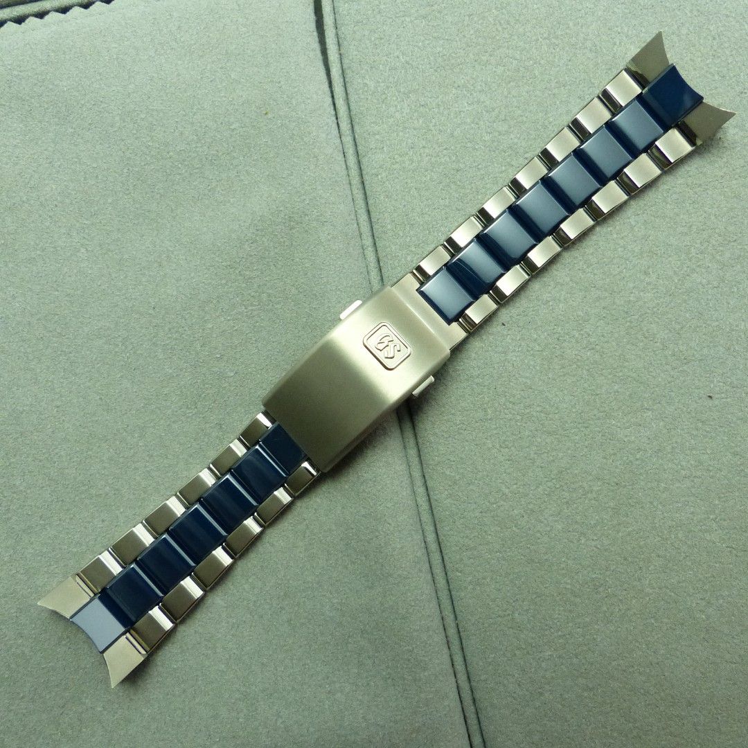 Grand Seiko SBGJ229 SBGJ233 Titanium and blue ceramic bracelet