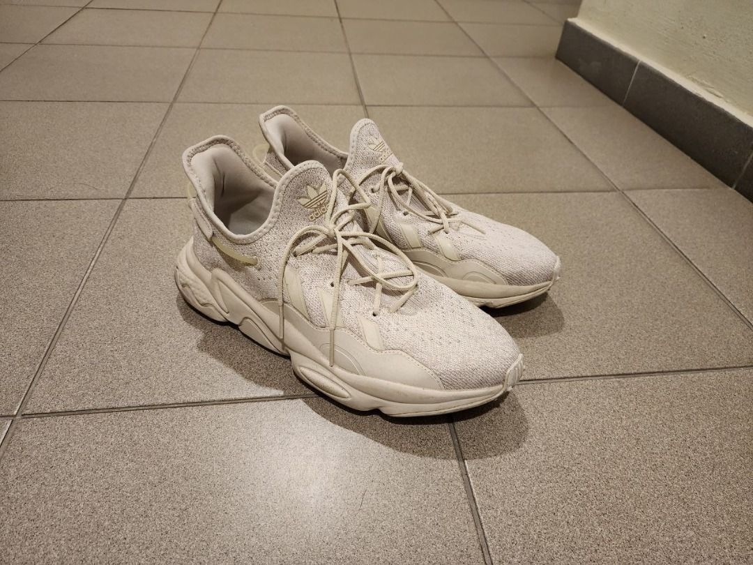 Adidas originals sales ozweego on feet