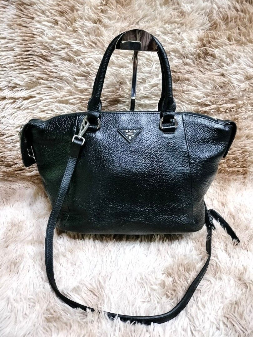 Prada shoulder bag harga store