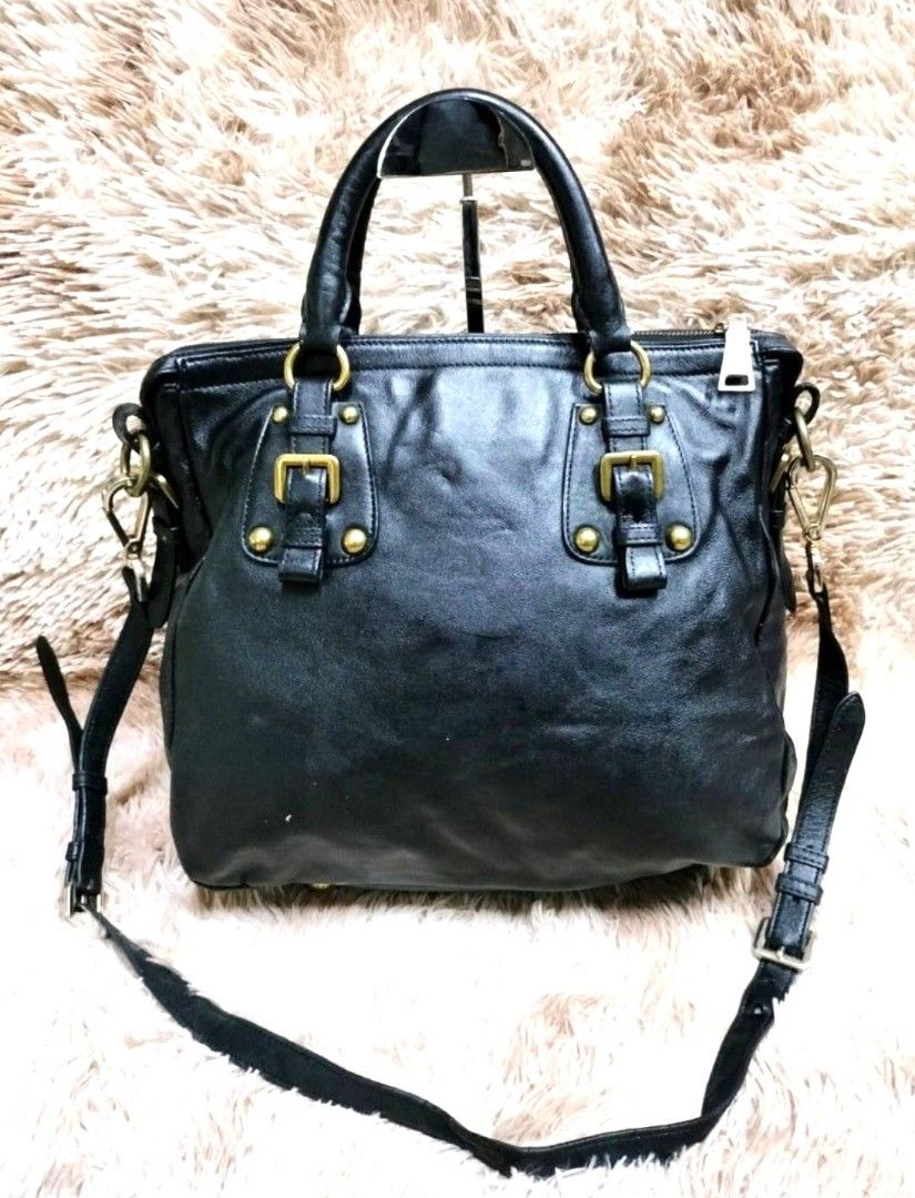 Harga outlet handbag prada