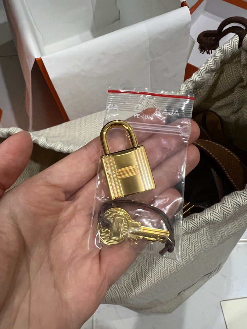 New!! Hermes Picotin lock 18 Gold Clemence GHW