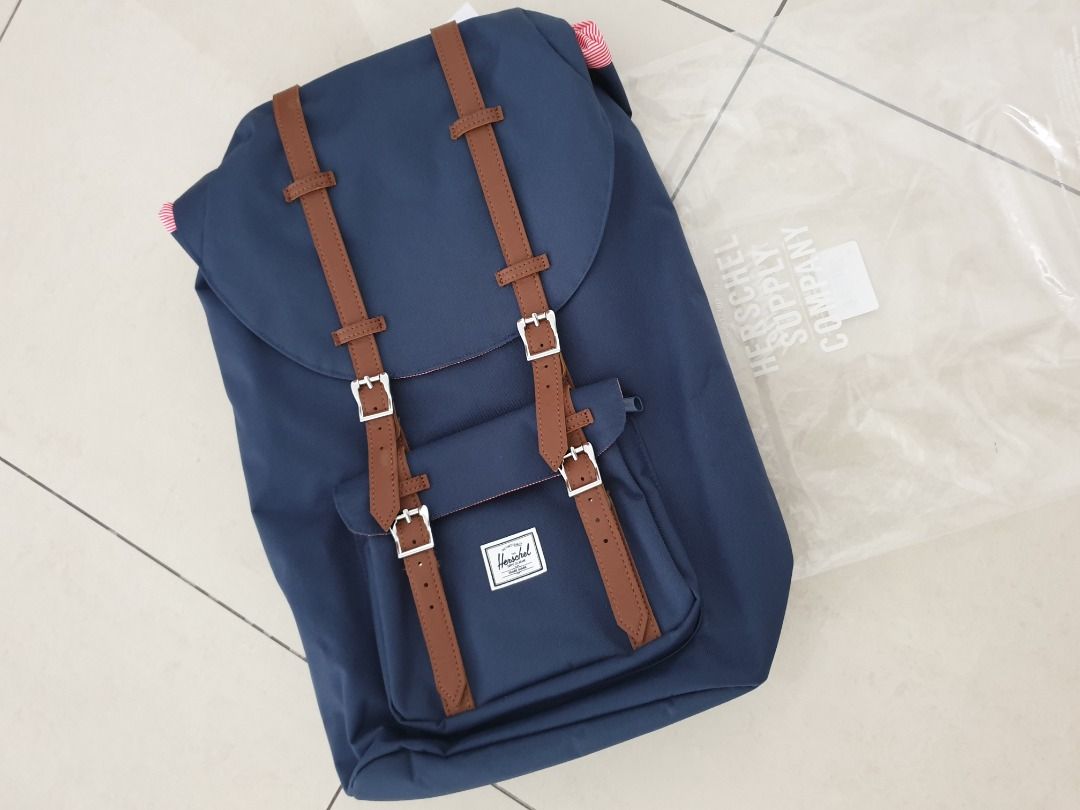Hershel pack store
