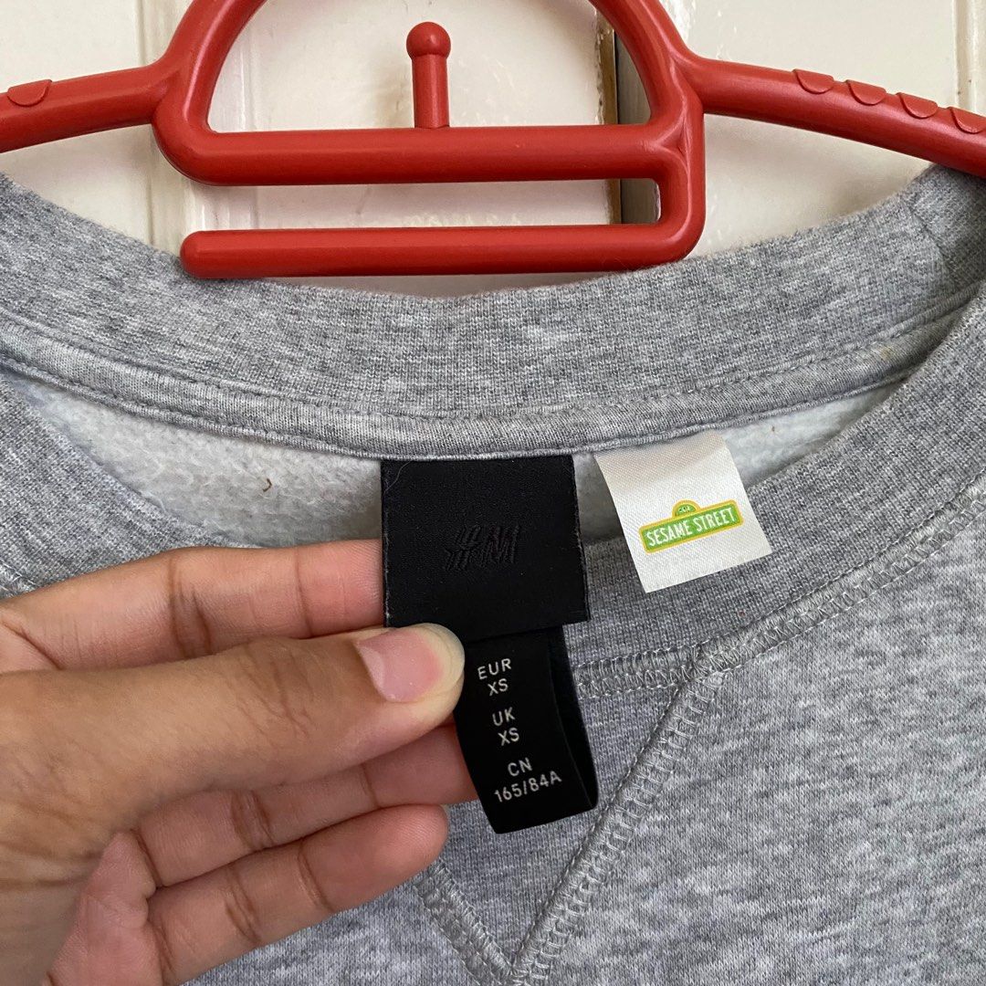 H&M Elmo Sweater Pullover Gray (Category: Coats, Jackets and Outerwear) located in Binan City. Submitted by _0000 (Listing ID 1259365143, Image 2). Description: Small-Medium size No flaws.