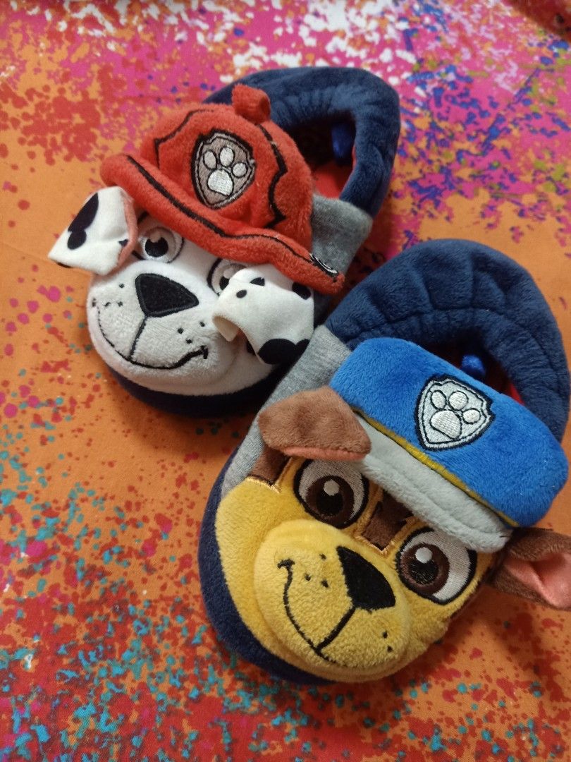 Paw patrol hotsell slippers h&m