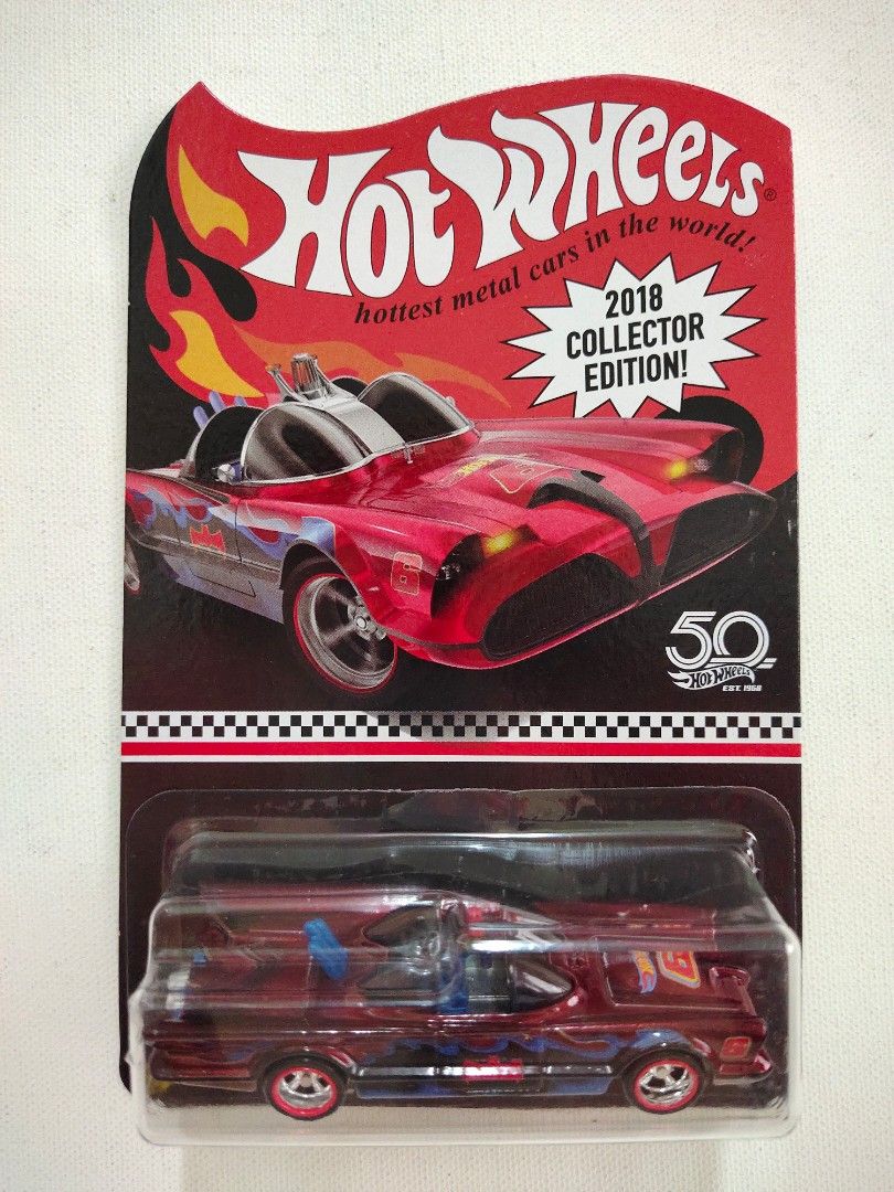 Hot wheels batmobile 2018 store