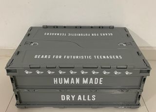 Human made 30L container