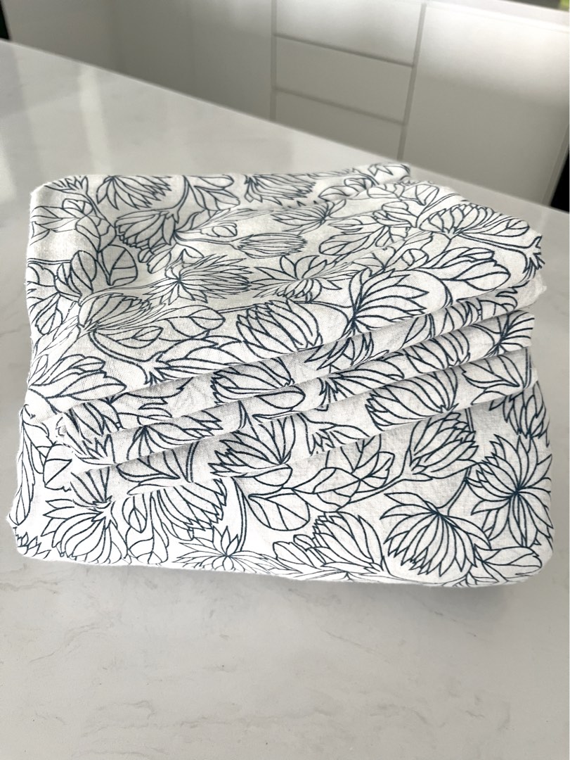 Ikea Quilt Cover & 4 Pillow Case Queen Size, Furniture & Home Living