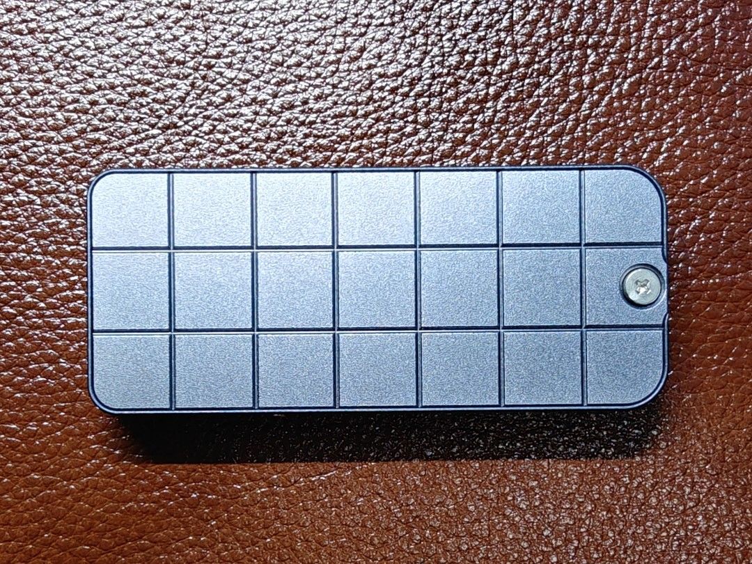 JEYI i9-square M.2 NVME SSD Enclosure with full aluminium body ...