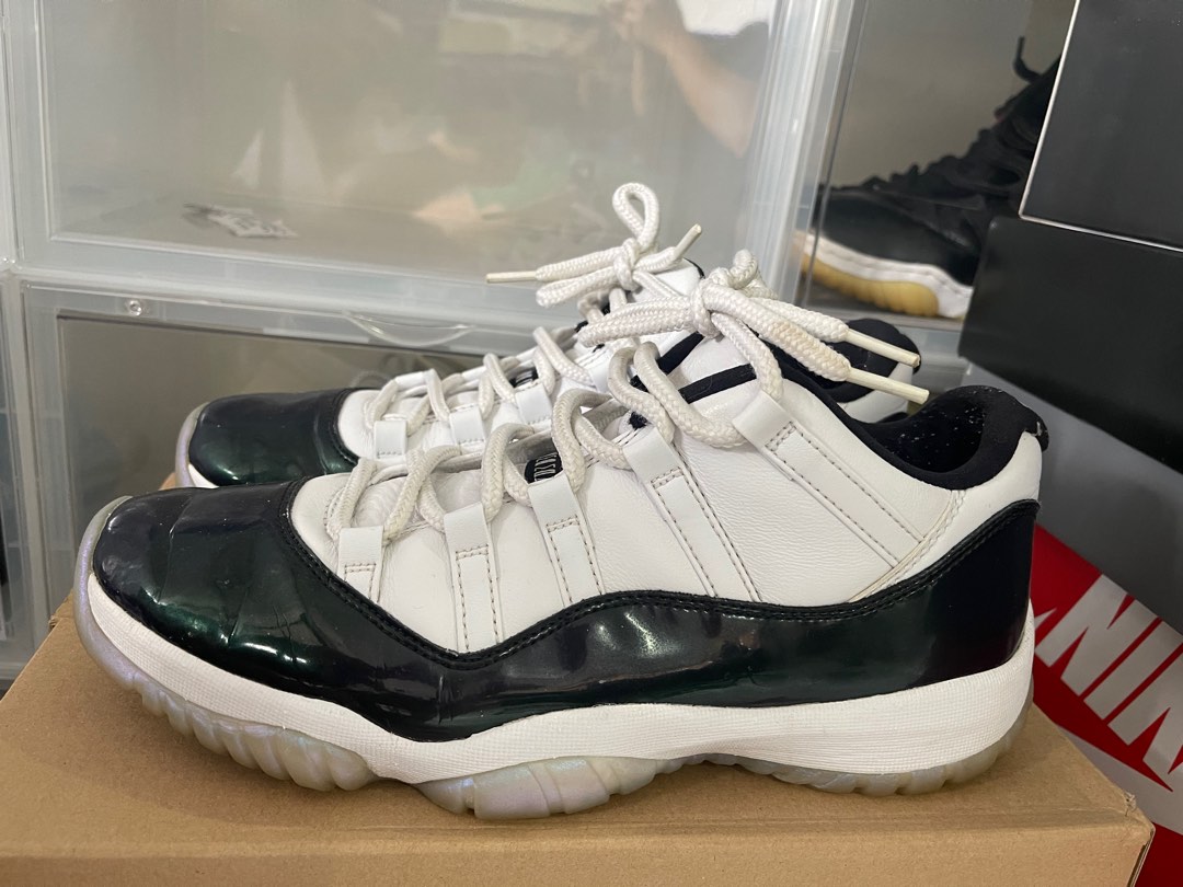 Emerald green 11s top
