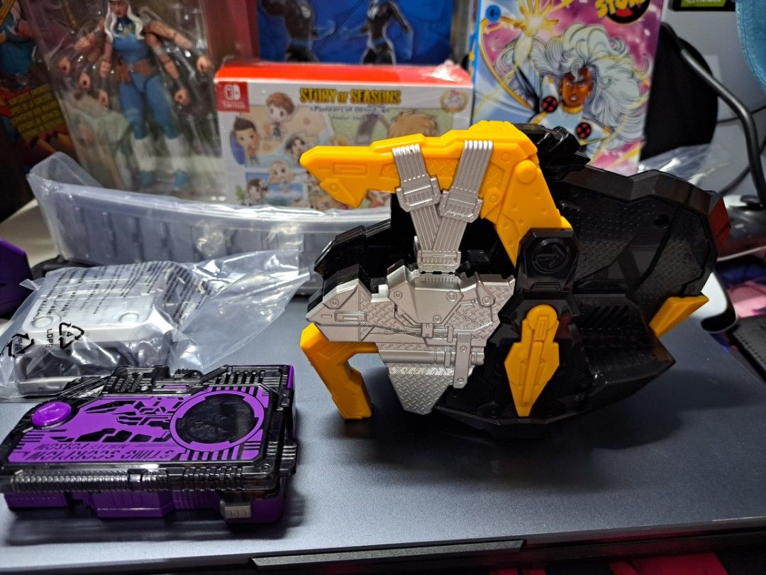 Kamen Rider Zero-One DX MetsubouJinrai Force Riser, Hobbies & Toys ...