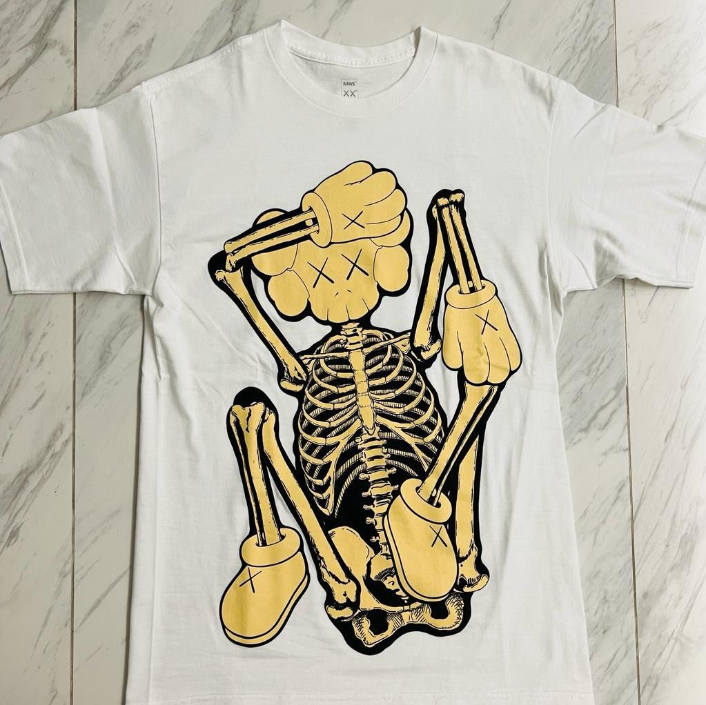 Kaws New Fiction Skeleton White Tee, 男裝, 上身及套裝, T-shirt