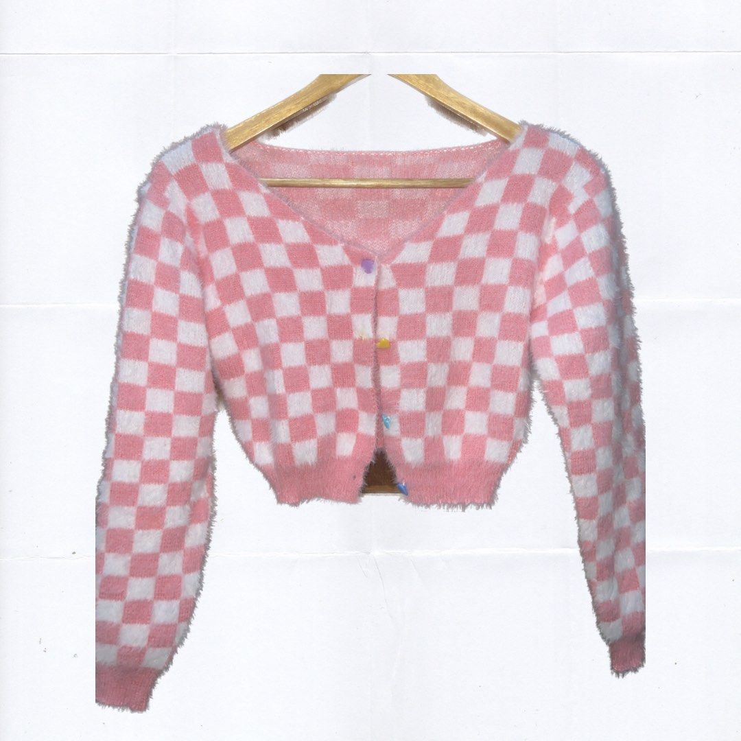 Korean style plush top cardigan (Category: Coats, Jackets and Outerwear) located in Muntinlupa City. Submitted by jaaynv (Listing ID 1259401997, Image 1). Description: .