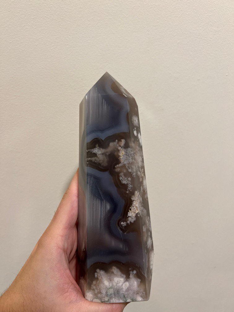 Large Black Flower Agate Statement Tower, Women's Fashion, Jewelry