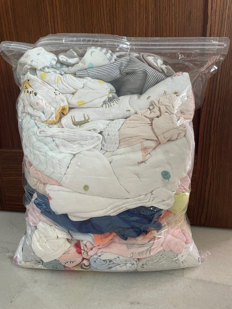 Gently used shop baby clothes
