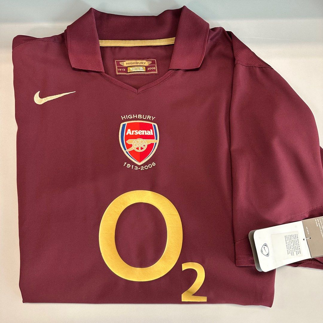 Maroon hotsell arsenal jersey