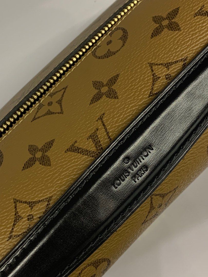 Louis Vuitton LV Metis Pochette Monogram Shoulder Bag Microchip, Luxury