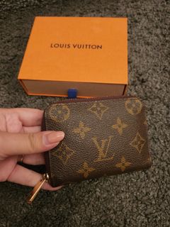Louis vuitton small discount wristlet