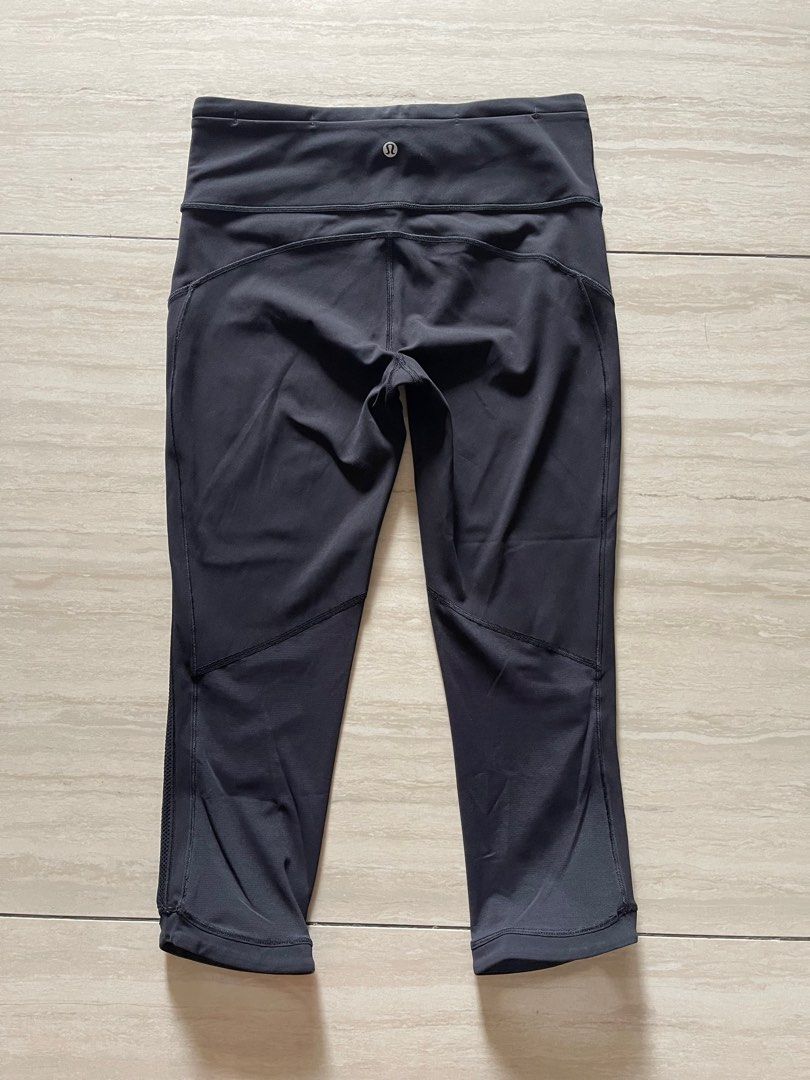 Lululemon Cropped Legging Size 8 Women s Fashion Activewear on