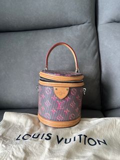 （分類：）位於 。 由 heyheyyolo 提交（商品編號 1232706254，圖片 1）。簡介： 。