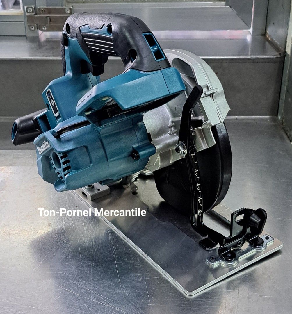 Makita dhs661z store
