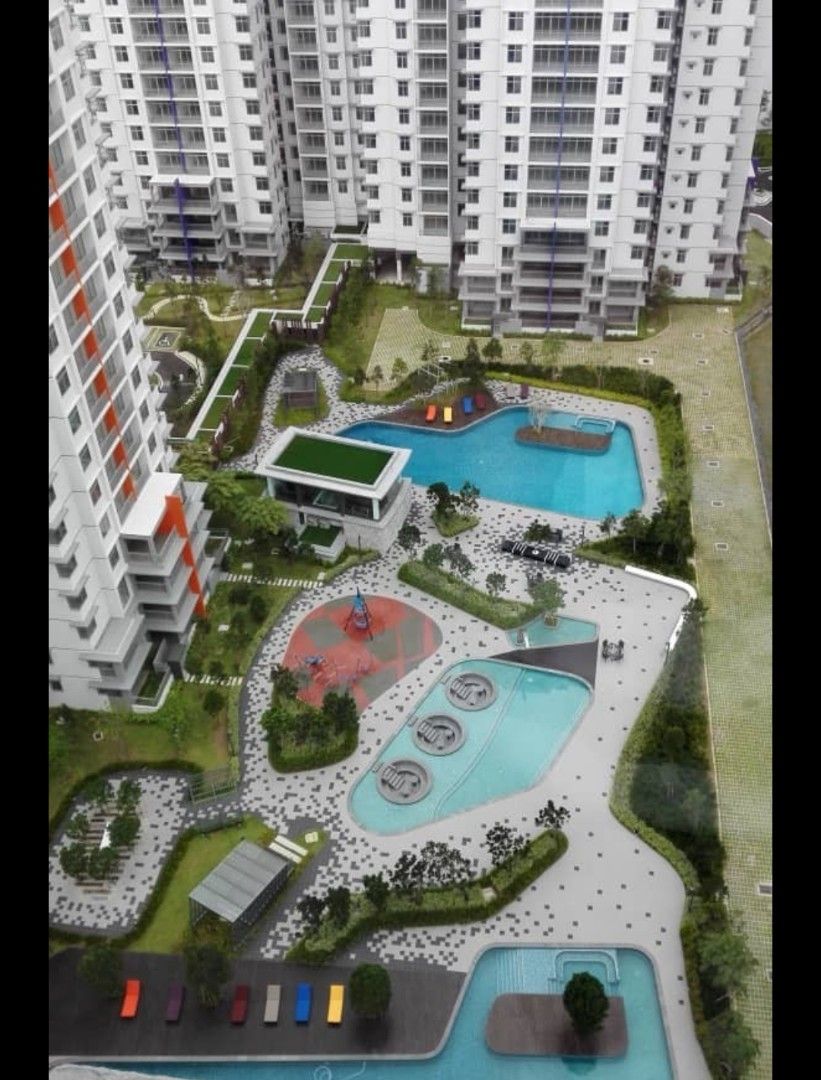 Midfields 2 Condominium, Property, For Sale on Carousell