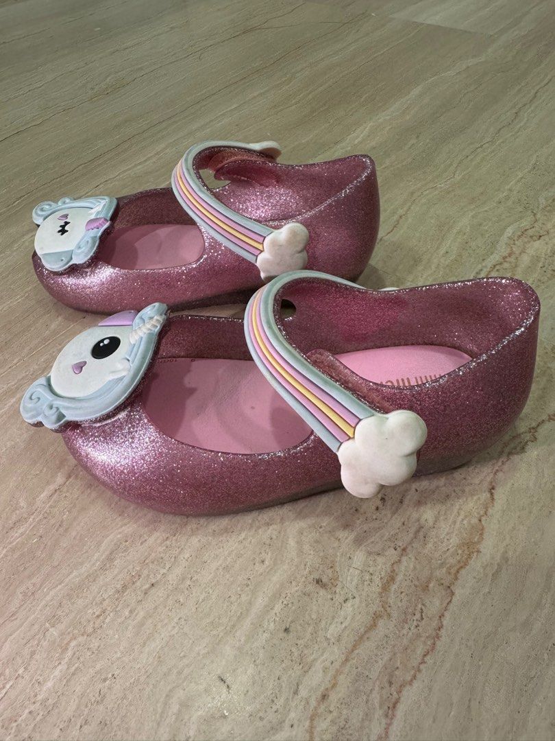 Mini Melissa unicorn shoes. Pink girl toddler pump shoes. Unicorn rainbow
