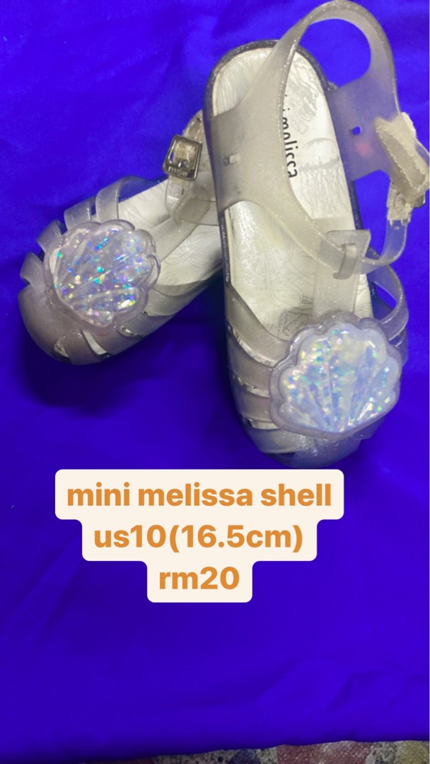 Mini melissa shell 2025 sandals