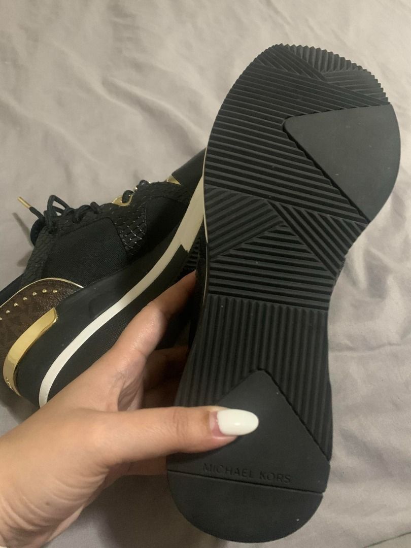 MK Sneakers Authentic 100 Women s Fashion Footwear Sneakers on