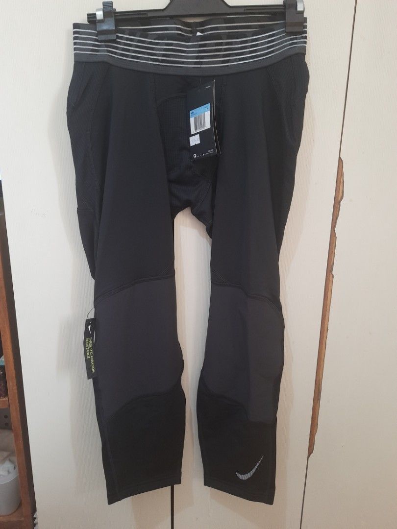 Nike Basketball 3/4 Compression Tights (Black), Men's Fashion, Activewear  on Carousell