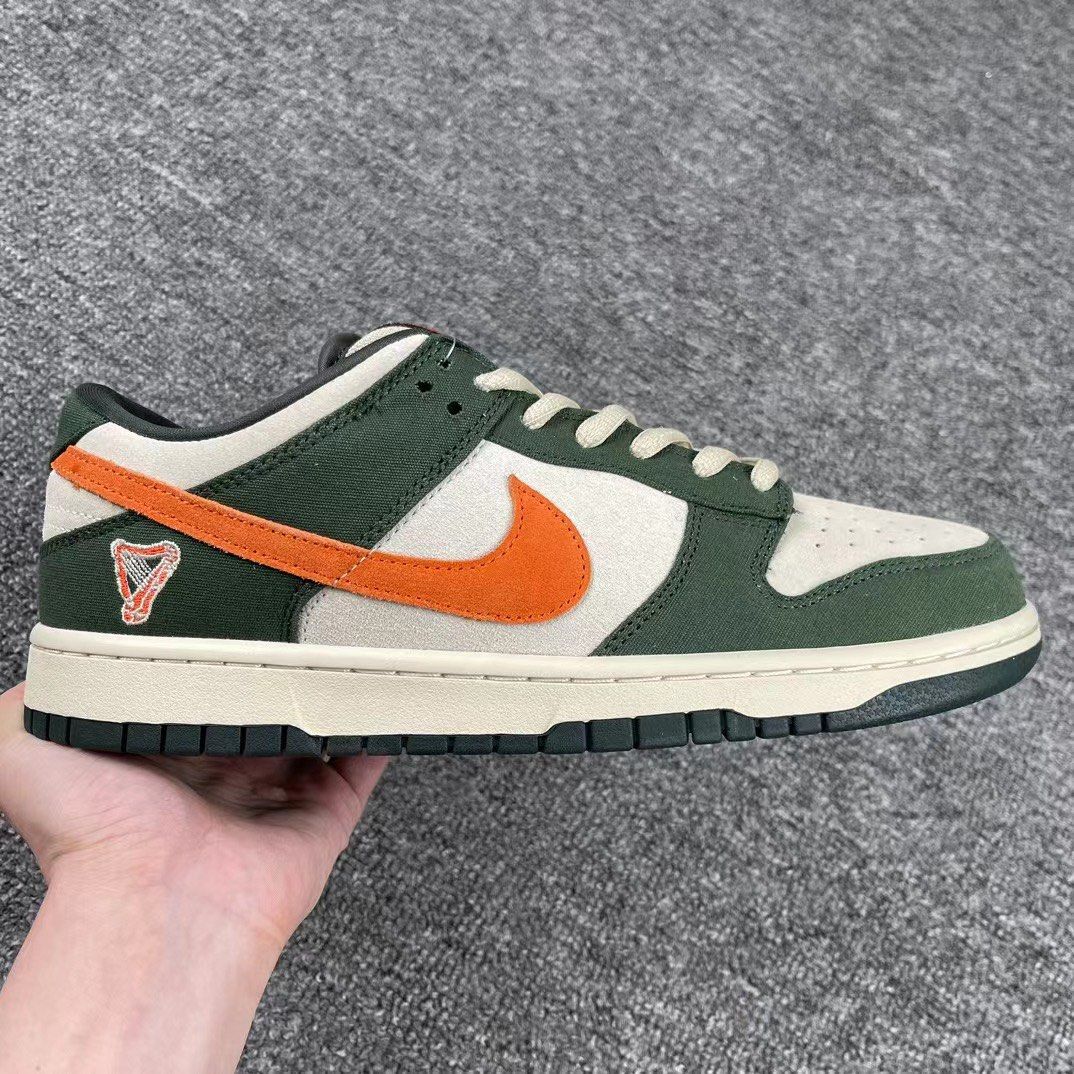 Nike shoe Men s Fashion Footwear Sneakers on Carousell