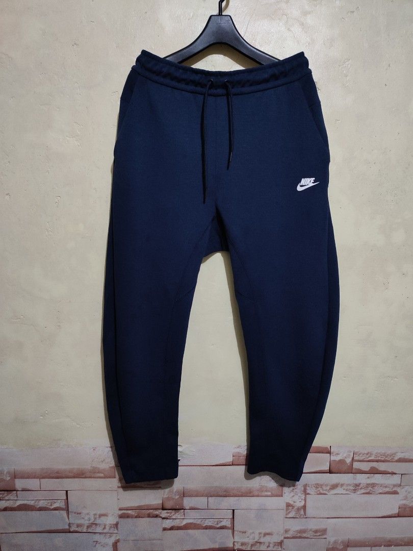 Nike tech fleece navy hot sale blue joggers