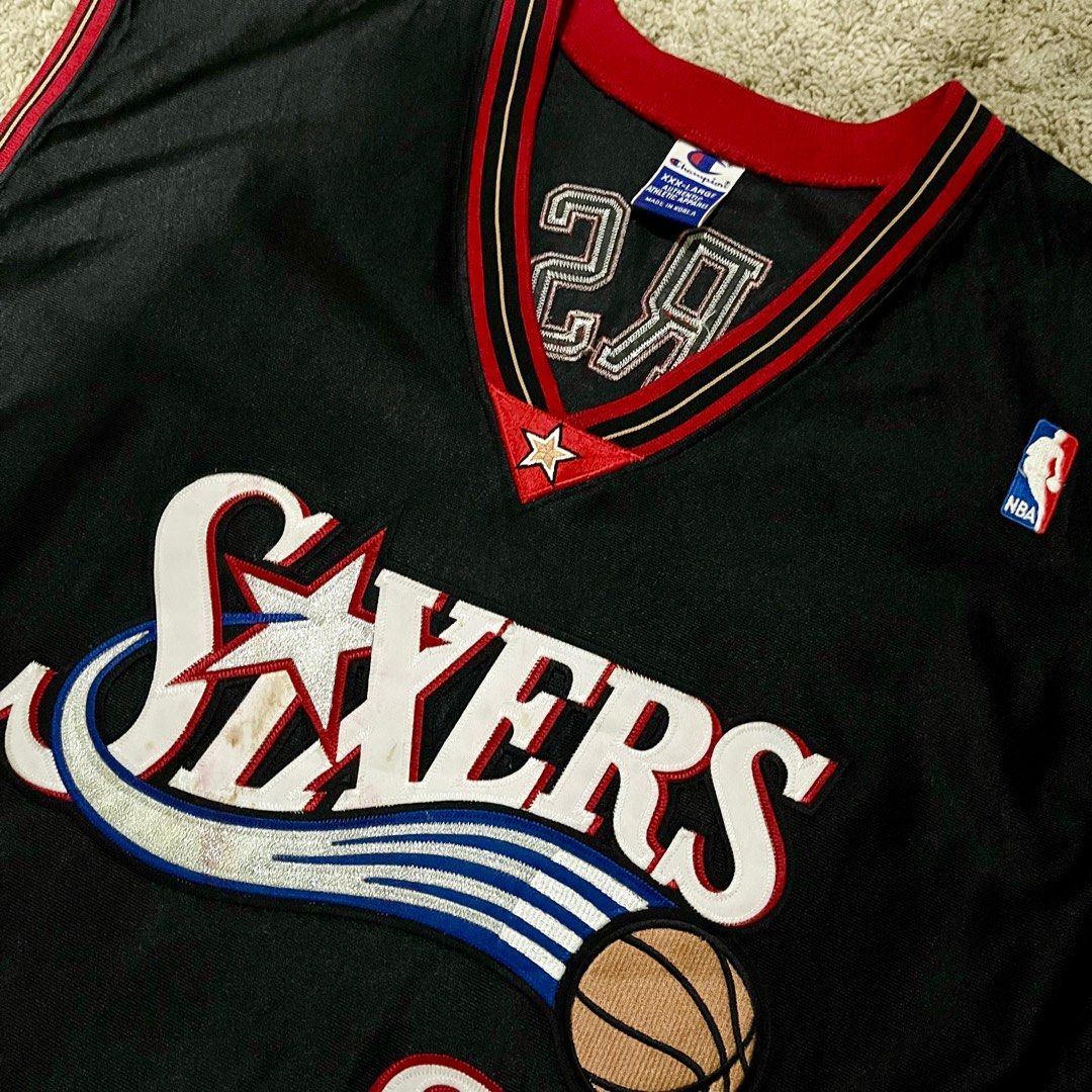 Vintage Champion Allen Iverson Sixers Jersey Size 44 mens red blue