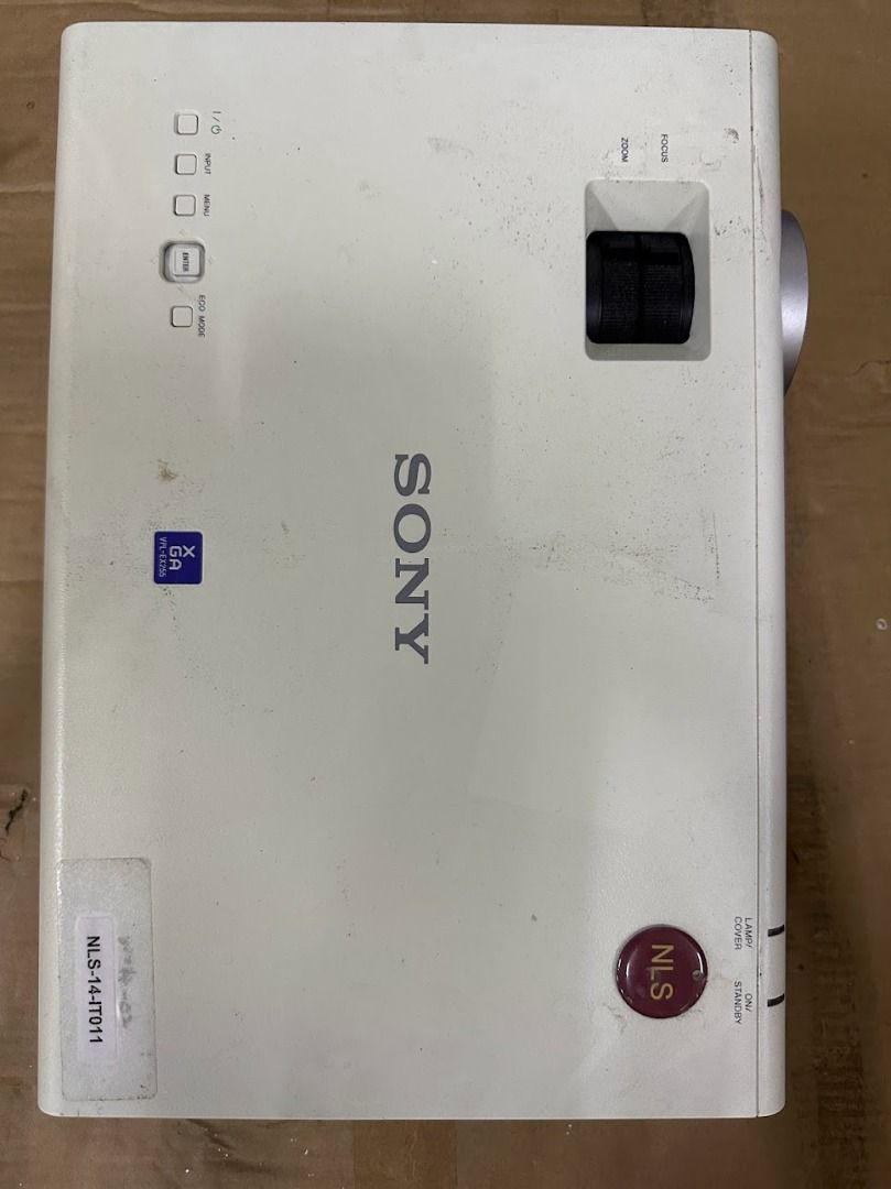 Projector Sony VPL-EX255 for Home Cinema or Office | EX255 (Category: Projectors) located in Singapore. Submitted by daytech (Listing ID 1259332027, Image 3). Description: ✅ Ready Stock in SG ✅ Excellent Physical Condition ✅ Tested & Fully Functional ✅ One Month Warranty Wholesale pricing available for >3pcs $50- EX246 $60- EX255 ⛔ Fixed Price Payment via Atome (5% fee)/Paynow/Paylah/Bank Transfer No Cash on Delivery 🏠 Self Collection at S757022