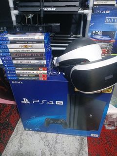 Ps4 Pro 1TB 7218B with PS4 VR