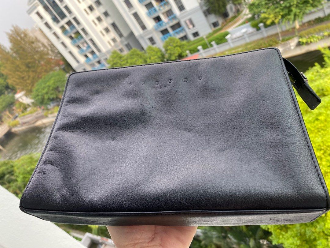 All black clutch bag store