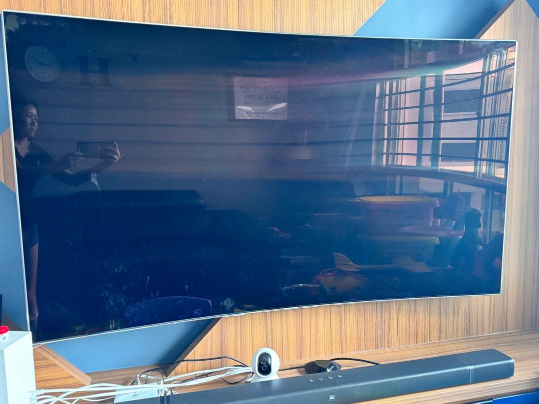 Samsung Curved Tv 65 inch, TV & Home Appliances, TV & Entertainment, TV