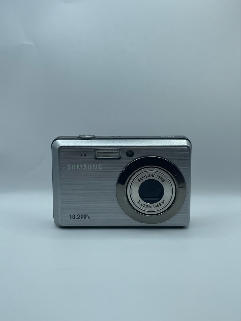 Samsung ES55, Photography, Cameras on Carousell