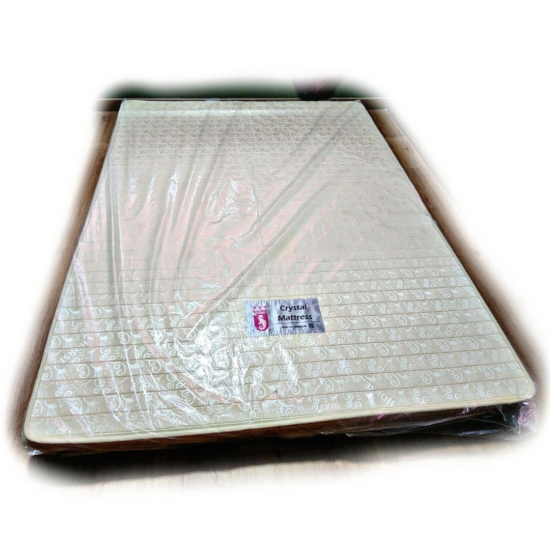 Seahorse queen foam mattress, Furniture & Home Living, Furniture, Bed