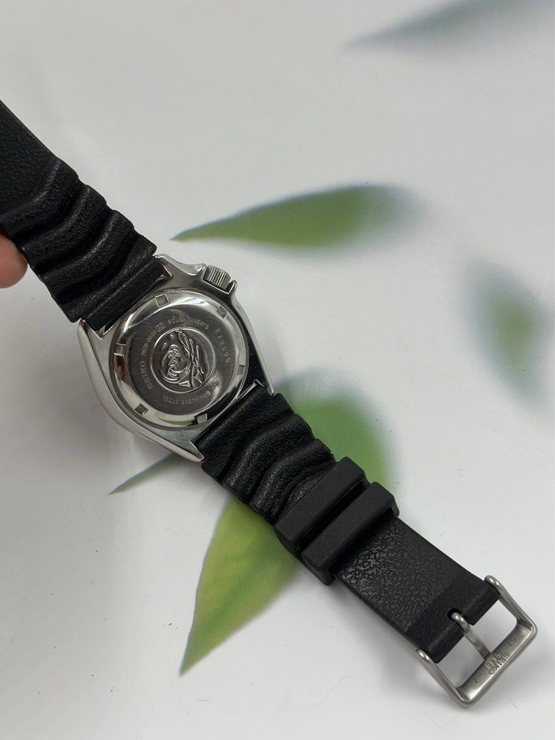 SEIKO Divers SKX007 ORIGINAL 200M Automatic Watch (Category: Men's Watches) located in Davao. Submitted by 09099720111 (Listing ID 1259438564, Image 2). Description: Im selling slightly used ORIGINAL SEIKO SKX007 Divers Automatic ORIGINAL Watch Mint Condition.. No issue and No Damage No History Of Repair or damage No dents Watch all parts original Unit looks and works great 100% Guaranteed ORIGINAL 100% Guaranteed Money Back Guarantee if Fake Com