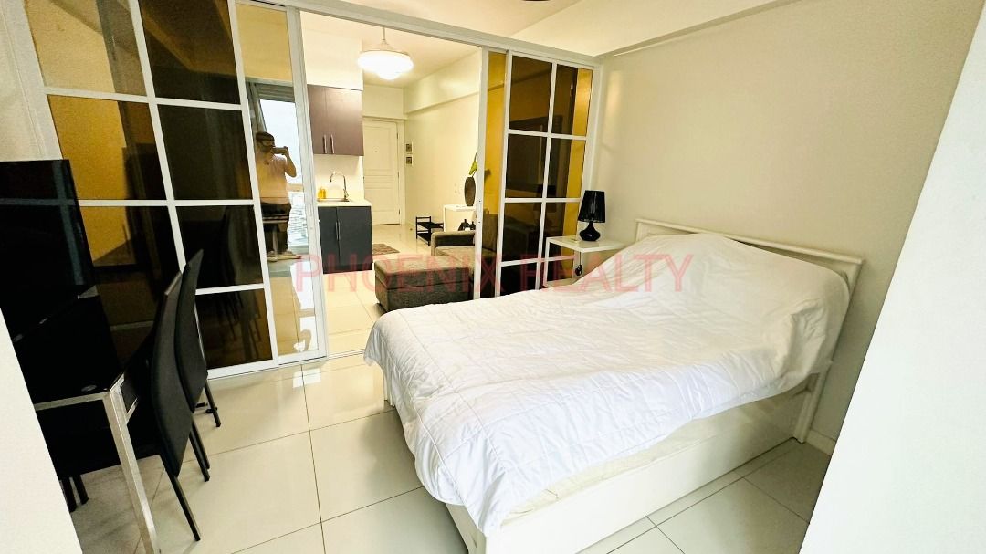 Senta (Category: Apartments & Condos) located in Taguig. Submitted by tesbahil2017 (Listing ID 1063833520, Image 3). Description: For SALE 1-Bedroom Studio type Unit in Senta Condo at Legazpi Village Makati City DETAILS - Floor Area: 38sqm.more or less converted to a 1br. - Fully-Furnished - 1 Bedroom - 1 Bathroom - W/ Laundry area - No Parking - Ready for occupancy - Selling Price is Php6,500,000 AMENITIES: - Swimming Pool - Function room - Grou