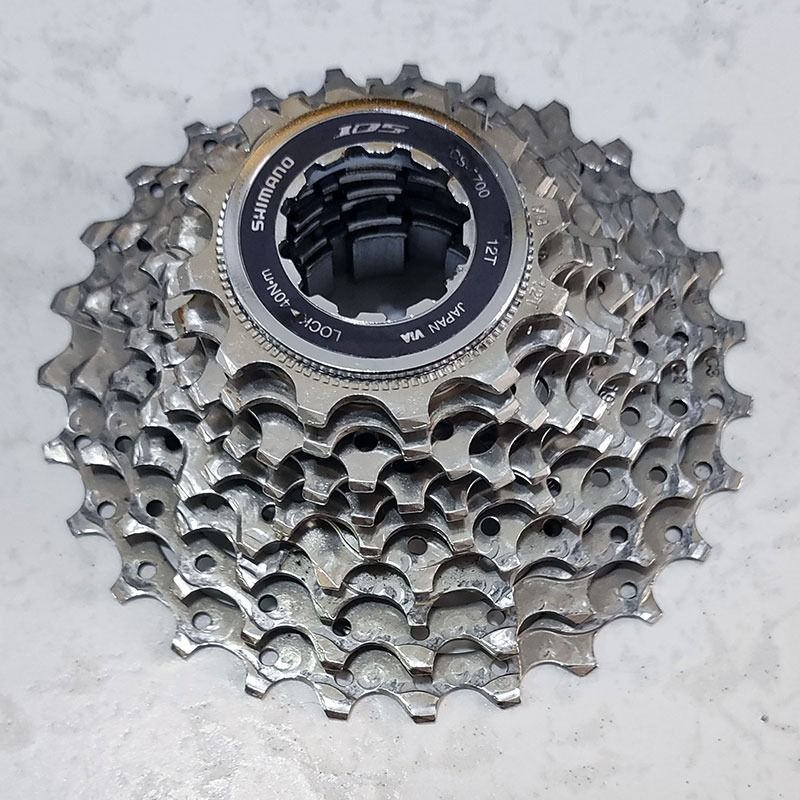 Shimano 105 10 Speed Cassette 11-32 Shimano 105 CS-5700 10-Speed