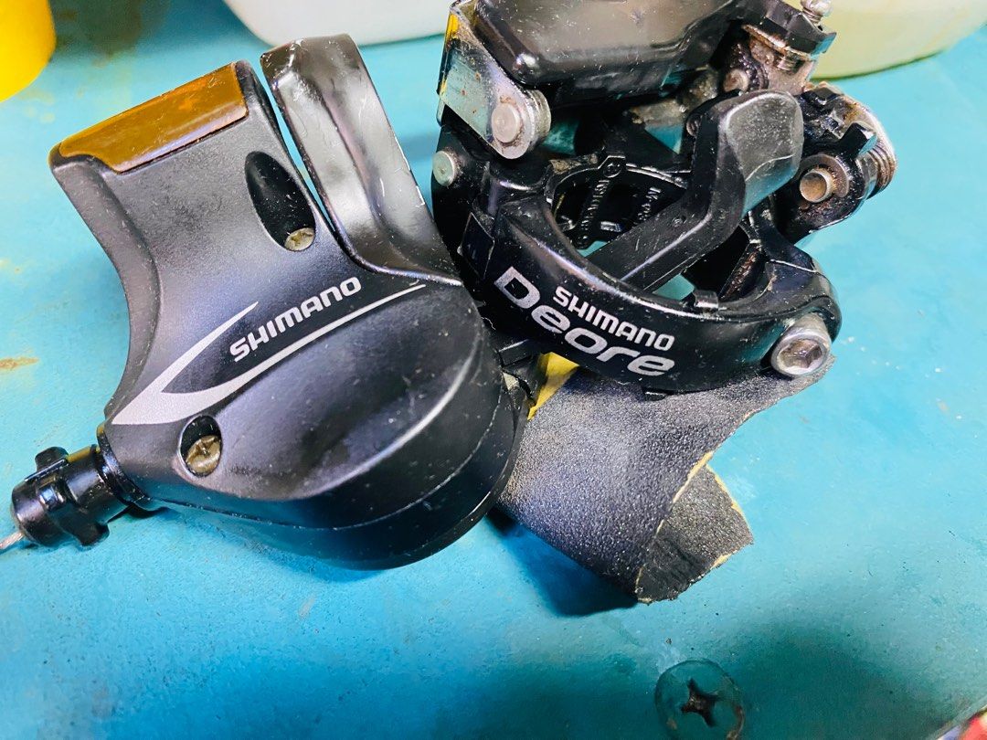 Shimano doere 3 speed front deliuler and shifter