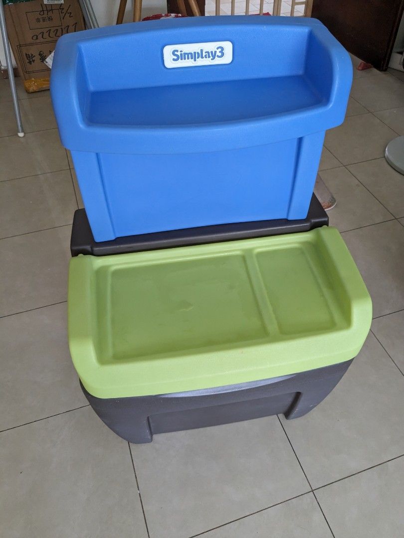 Simplay 3 Toy Box Easel/Storage, Babies & Kids, Baby Nursery & Kids