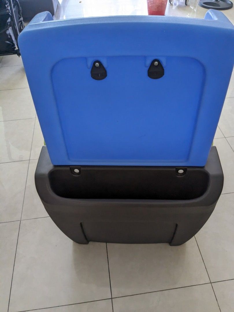 Simplay 3 Toy Box Easel/Storage, Babies & Kids, Baby Nursery & Kids