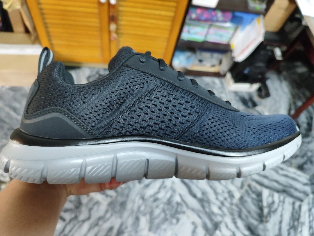 Skechers men track Sports Equipment Other Sports Equipment and