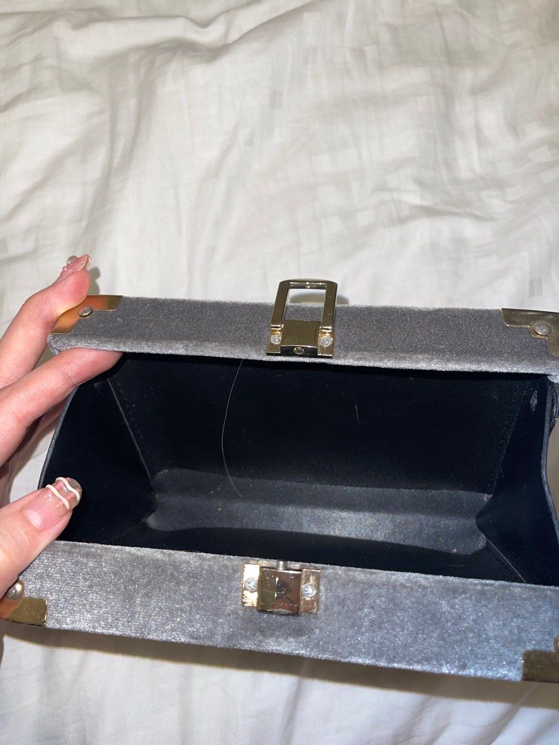 Rectangle shaped store sling bags