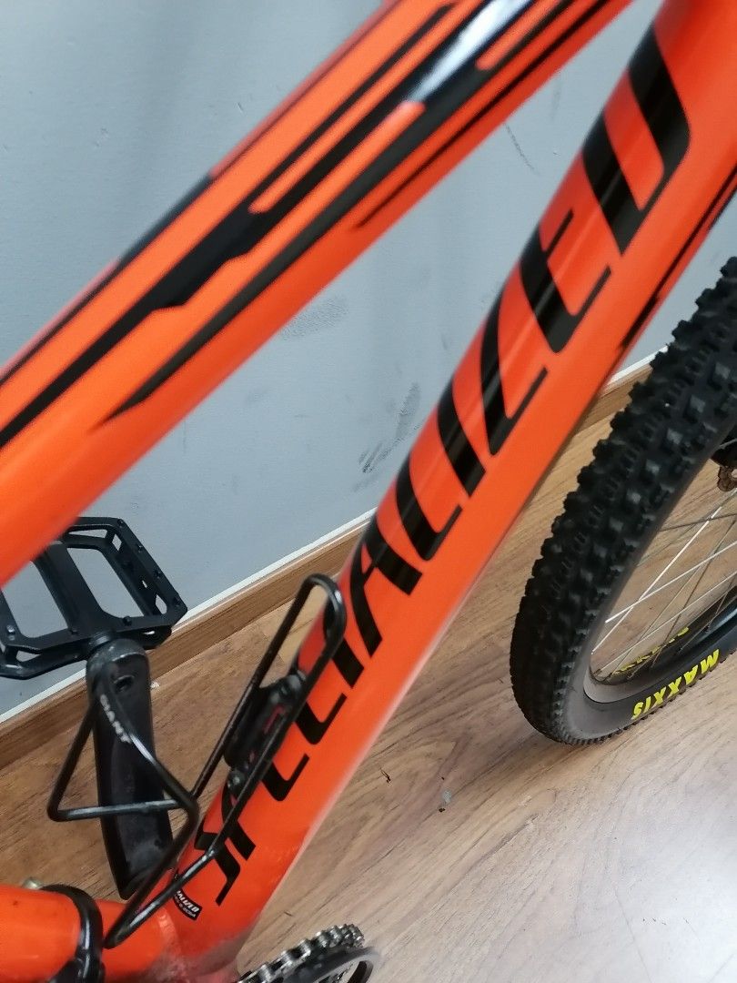 Specialized Pitch Mountain Bike, excellent condition, Sports Equipment