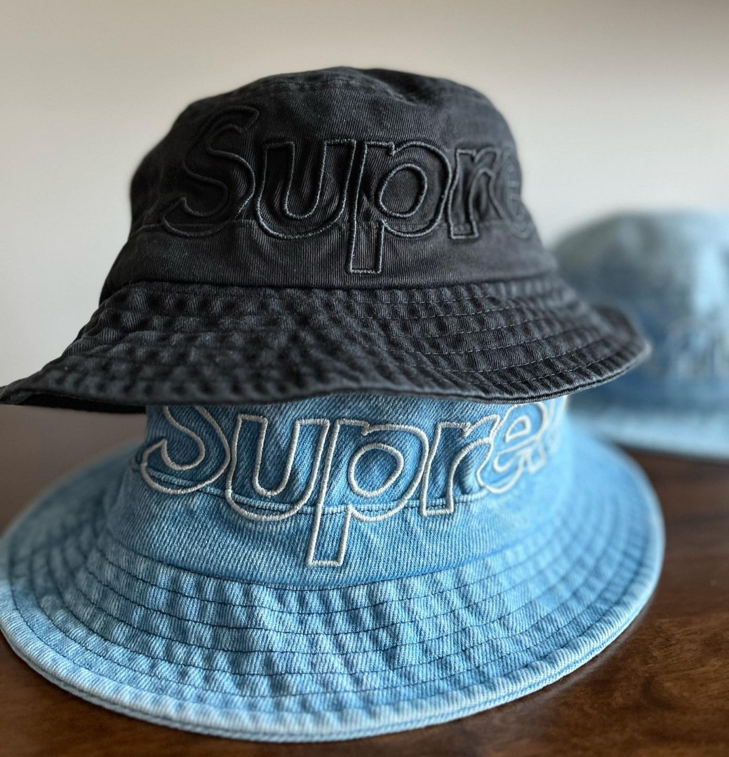 Supreme Outline Crusher \