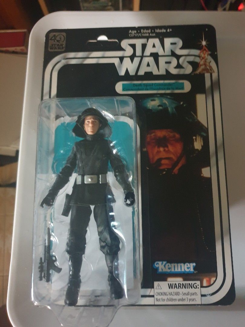 Death outlet squad commander