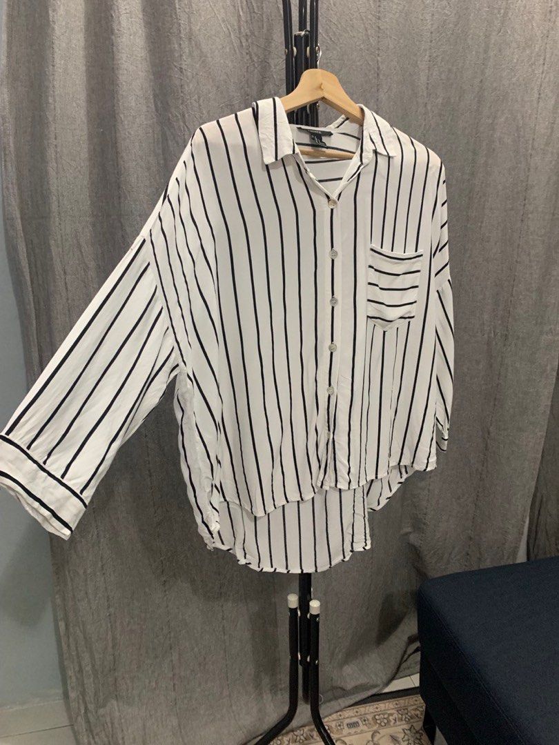 Black and white shop blouse forever 21